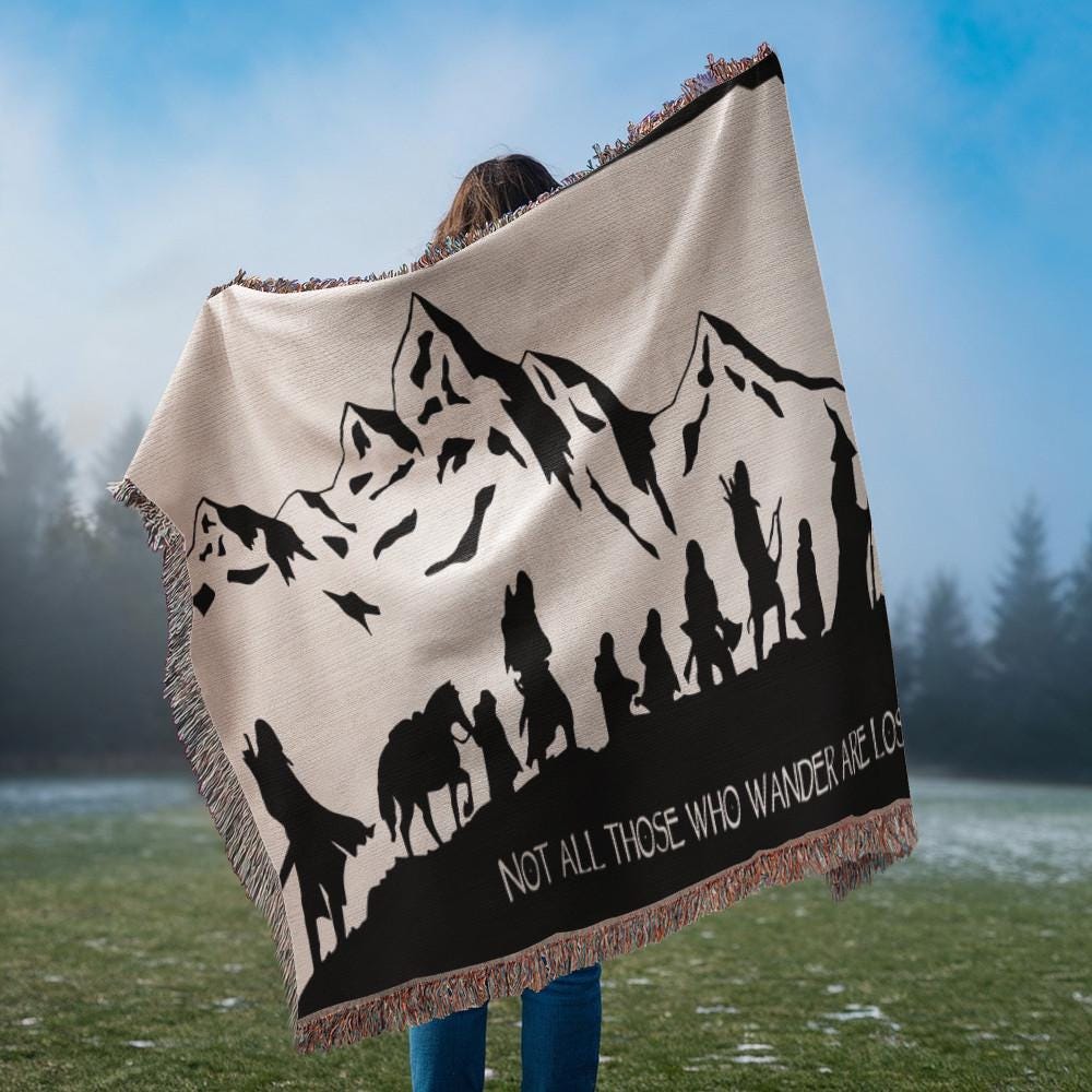 Lord of the Rings, Not All Who Wander Are Lost, Throw Blanket